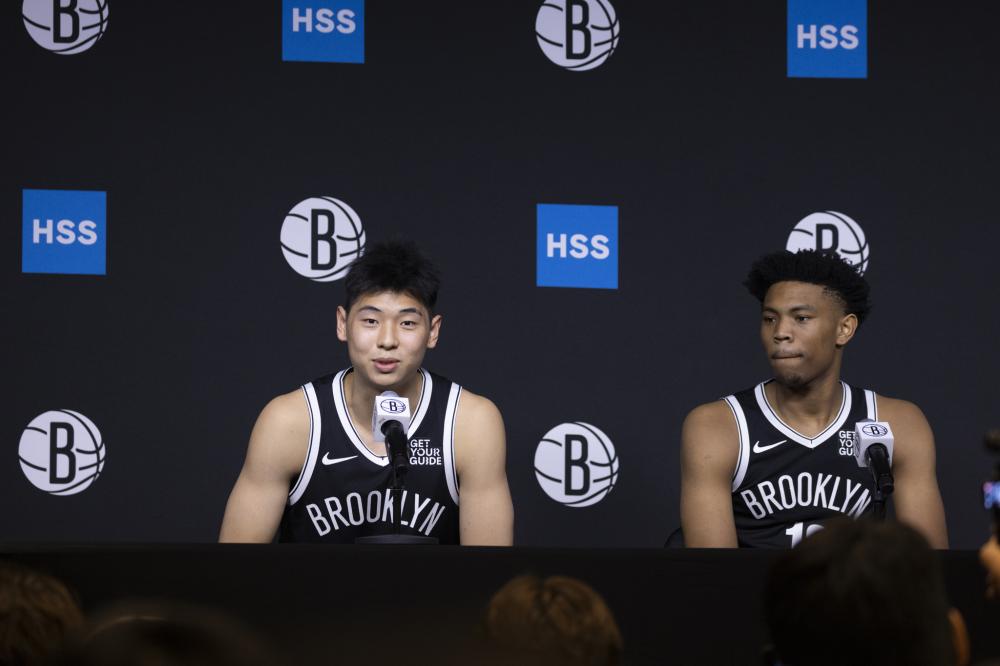 会市场上的 会市场上的