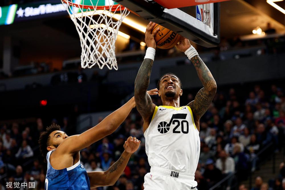 展现出极强 展现出极强