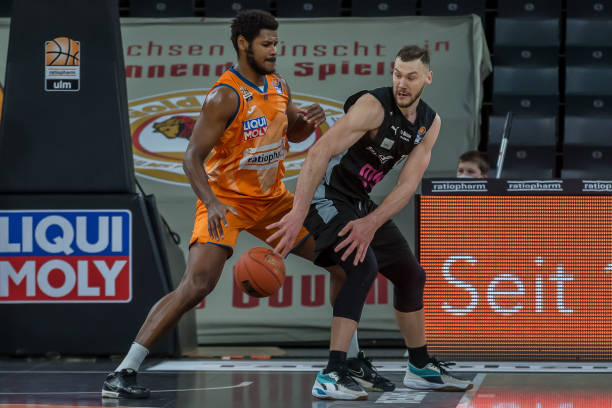 更多的社交 更多的社交